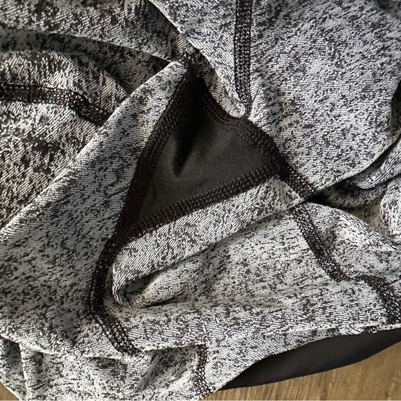 Lululemon Pace Rival 19" Crop Legging in Power Luxtreme Suited Jacquard - Size 4 - Picture 11 of 11